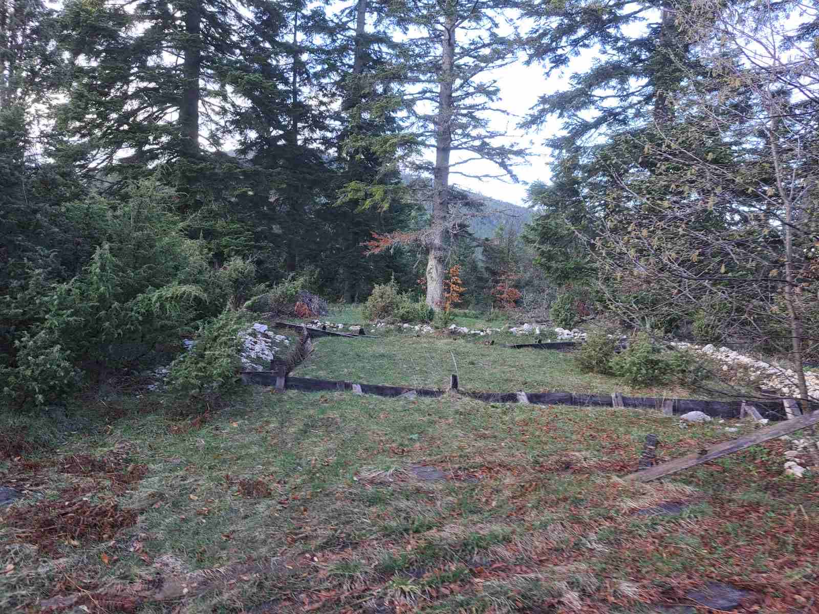 Plac Zlatibor selo Stublo 4