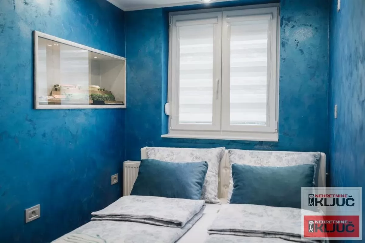 CENTAR, 38 m2, Jednoiposoban, LUX, NAMEŠTEN 15