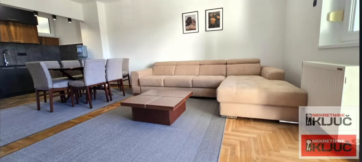 PODBARA IZDAJE SE TROSOBAN MODERNO OPREMLJEN STAN SA GARAŽOM 3