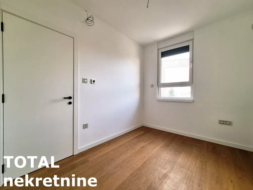 Stan,NOVI SAD,CENTAR,kv: 82.00, € 238600, ID: 1101938 12