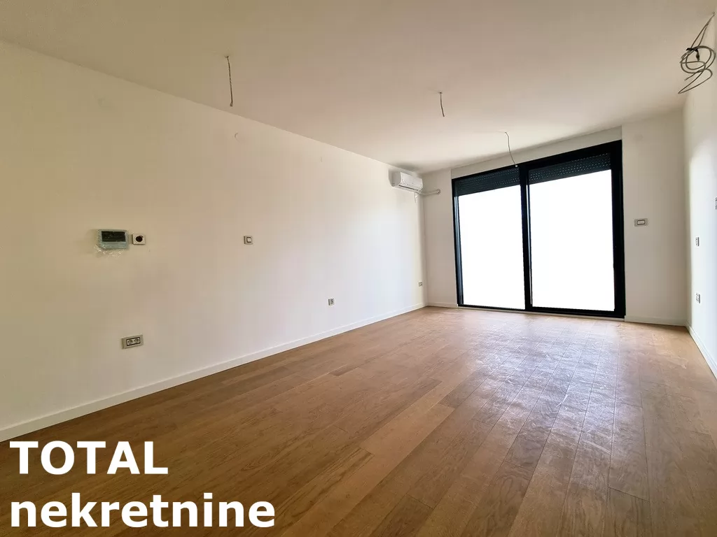 Stan,NOVI SAD,CENTAR,kv: 82.00, € 238600, ID: 1101938 2