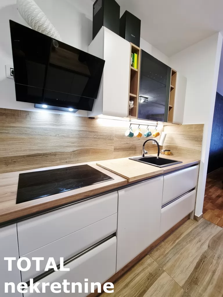 Stan,PETROVARADIN,PETROVARADIN,kv: 98.00, € 223000, ID: 1101936 11