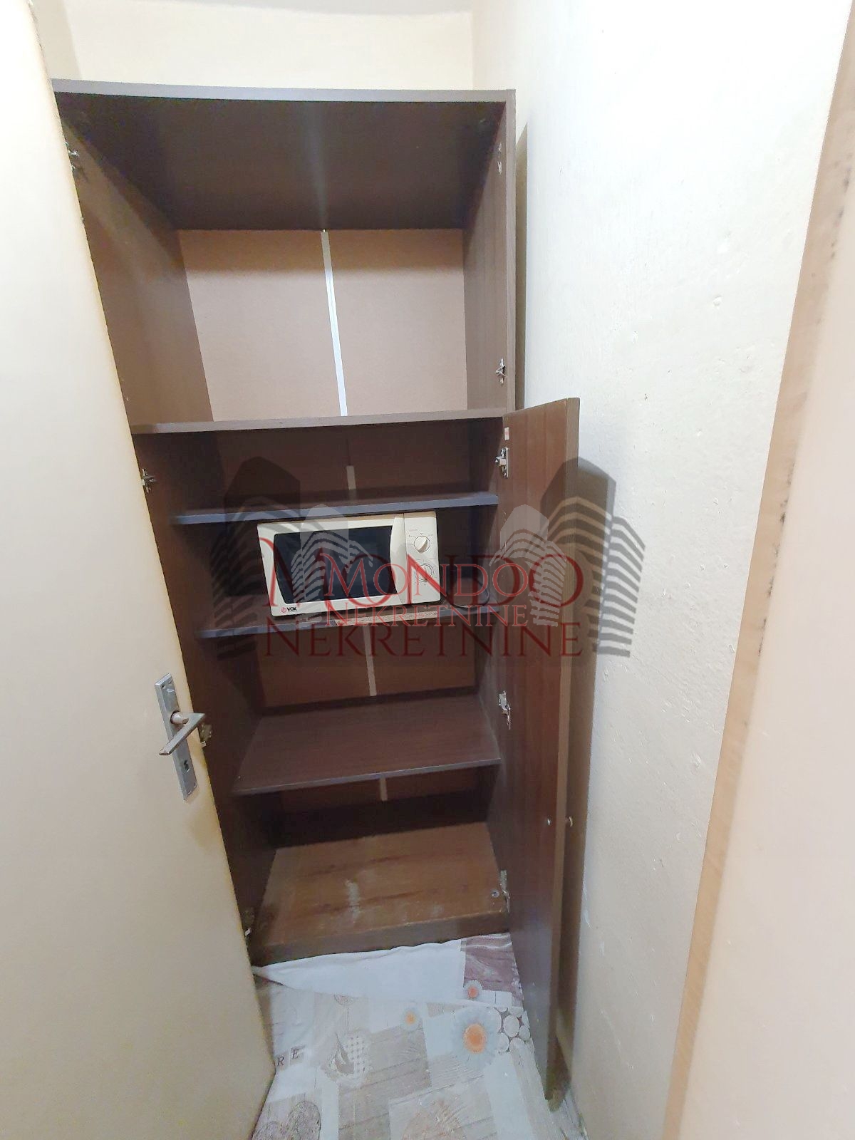 Dvoiposoban stan na Paliluli iznad NKC-a 10