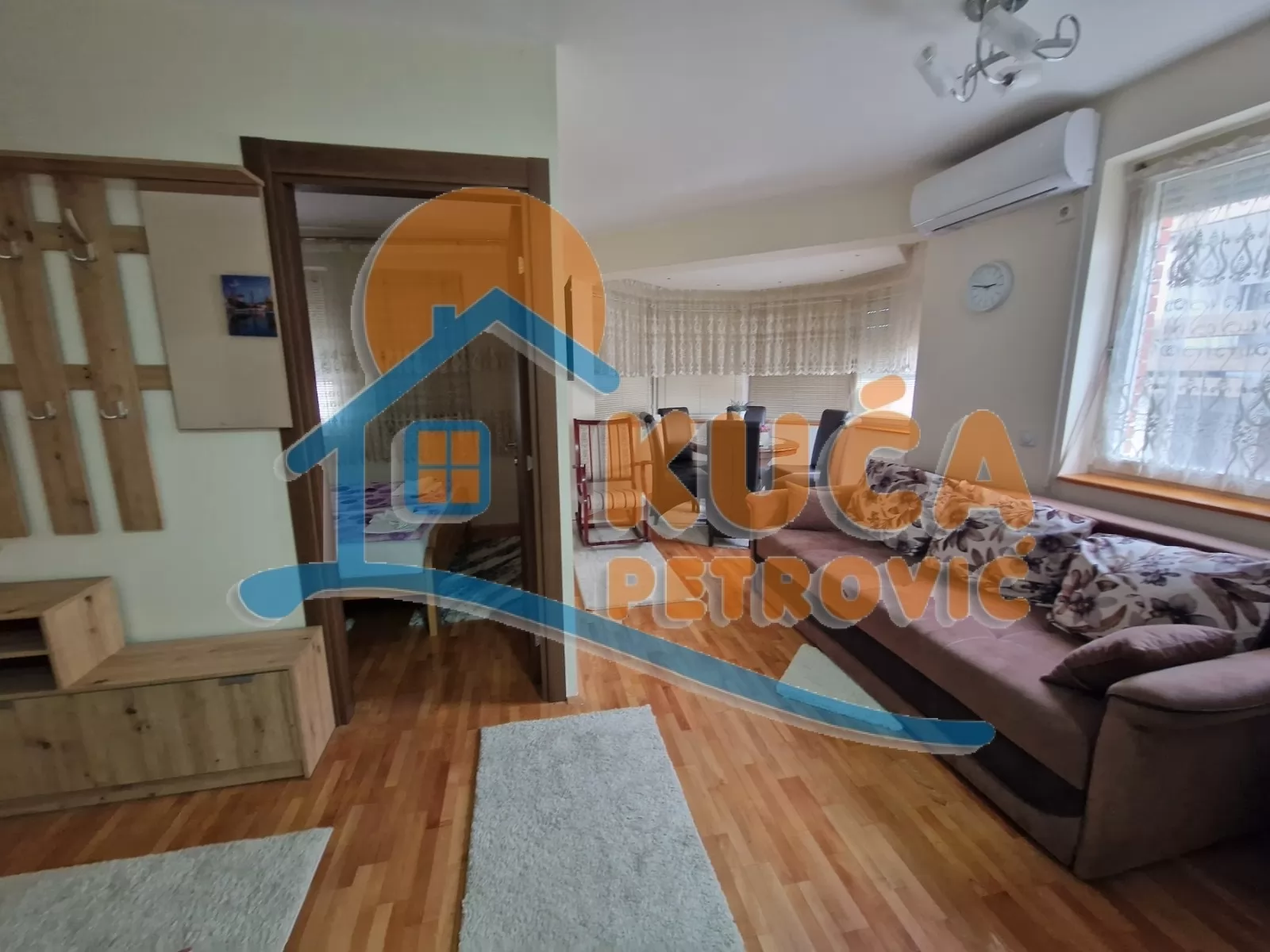 Trosoban stan, 73 m2, Centar, Olimpijska ulica ID: p-015413 1