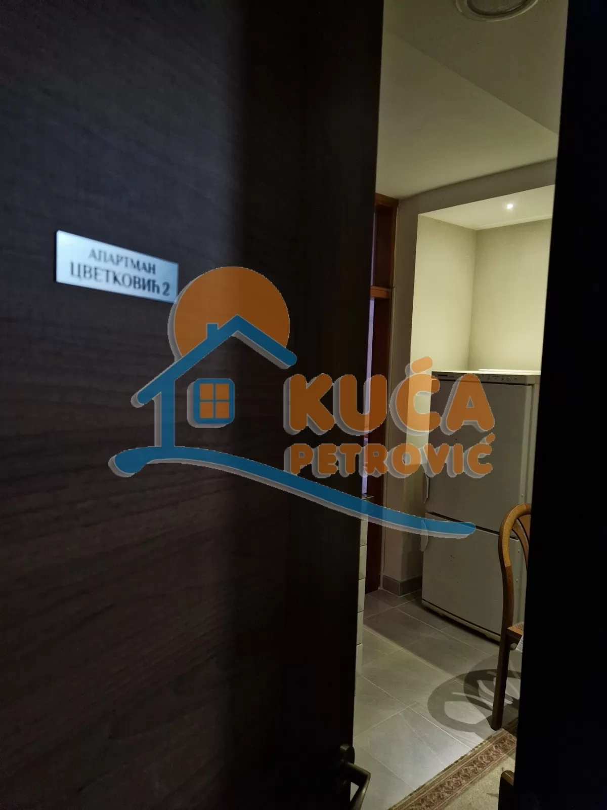 Trosoban stan, 73 m2, Centar, Olimpijska ulica ID: p-015413 5