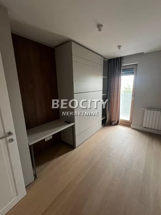 Trosoban stan, 82 m2, Blok 9a, Džona Kenedija ID: 125998 16