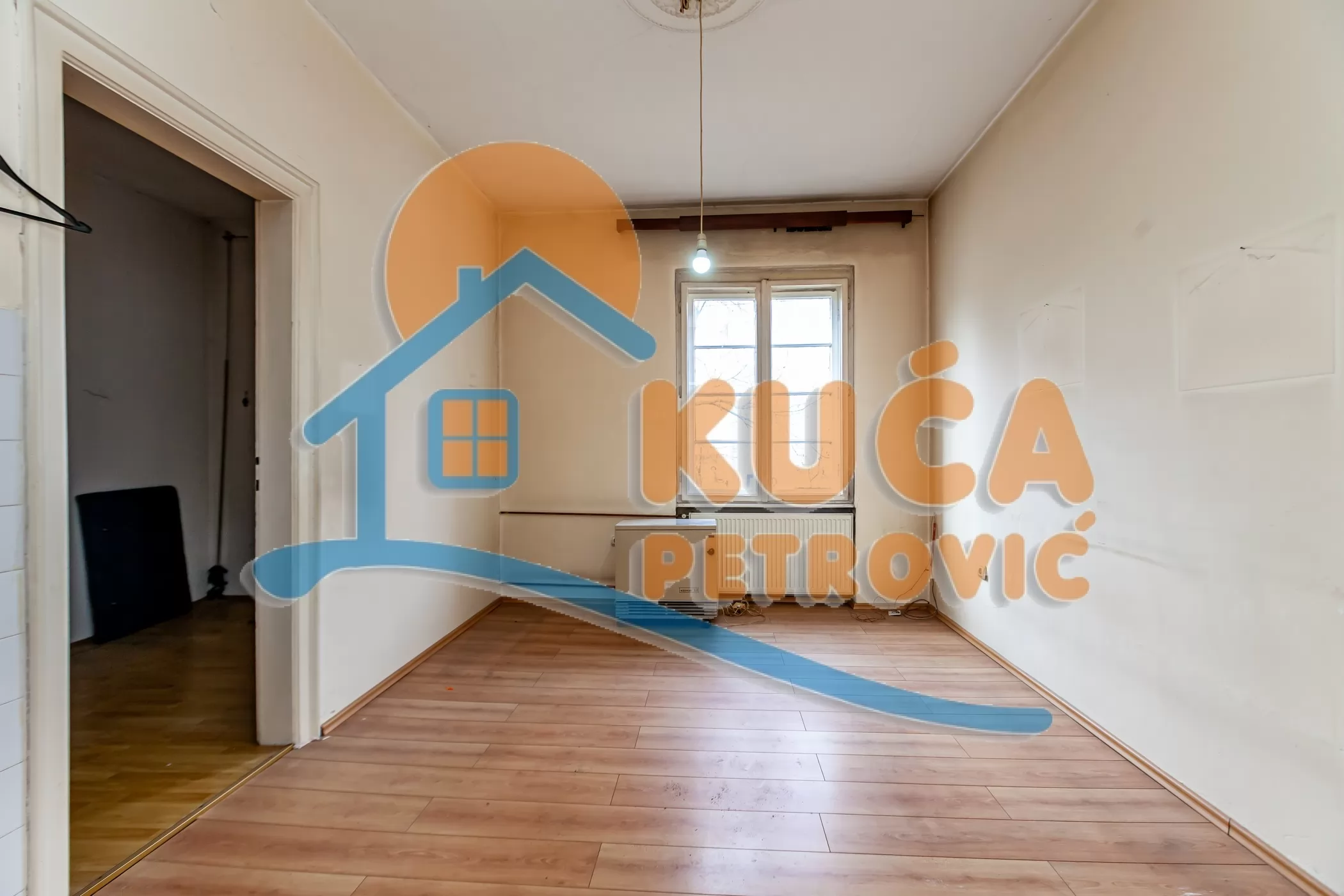 četvorosoban stan, 76.4 m2, Palilula, Stara železnička kolonija ID: p-015424 1