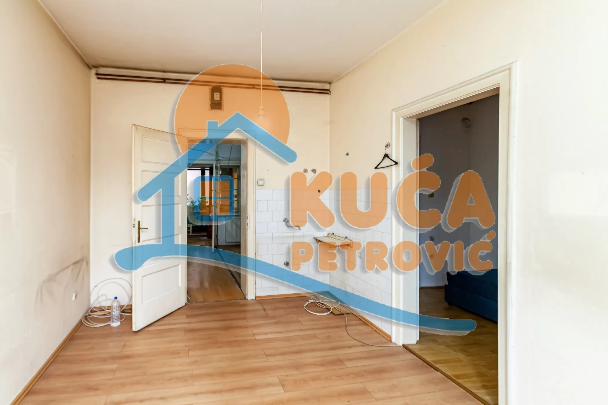 četvorosoban stan, 76.4 m2, Palilula, Stara železnička kolonija ID: p-015424 3