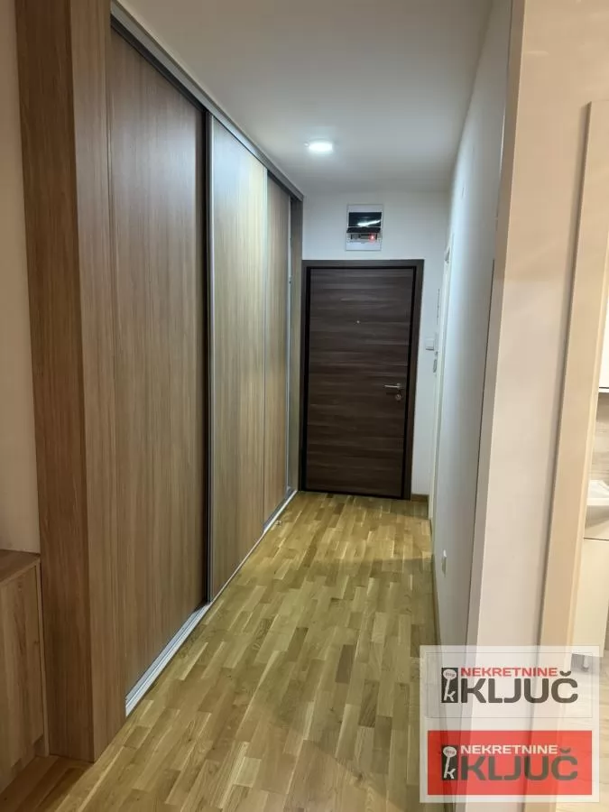 TELEP, 65m2, Trosoban, Novogradnja, Parking,Namešten 11