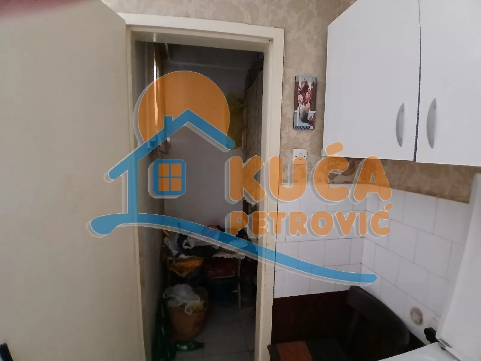 Trosoban stan, 72 m2, Marger, Obilićev venac ID: p-015420 4