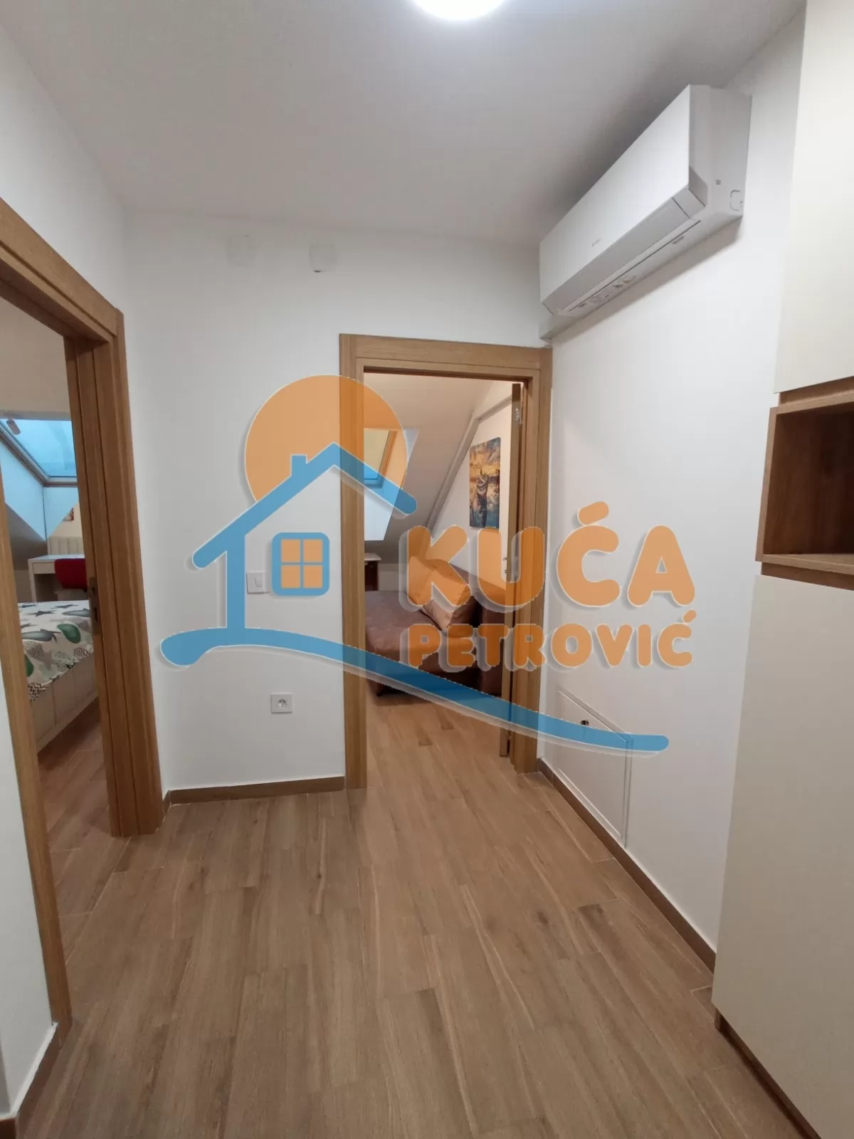 Trosoban stan, 85 m2, Čair, Filipa Višnjića ID: i-015402 22