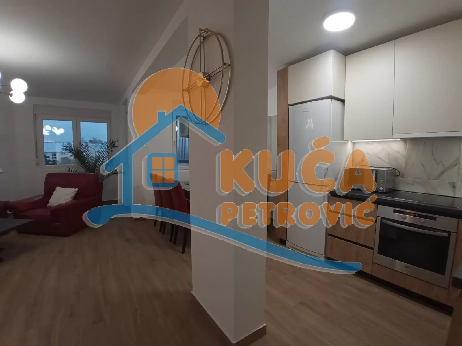 Trosoban stan, 85 m2, Čair, Filipa Višnjića ID: i-015402 5