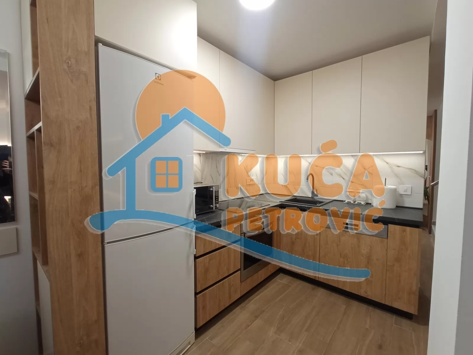 Trosoban stan, 85 m2, Čair, Filipa Višnjića ID: i-015402 7