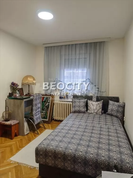 četvorosoban stan, 100 m2, Centar, Admirala Geprata ID: 126712 8