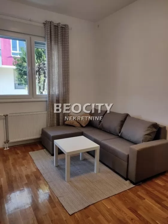 Dvosoban stan, 35 m2, Podbara, Radoja Domanovića ID: 126837 2