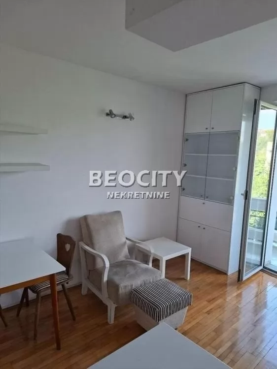 Dvosoban stan, 37 m2, Julino brdo, Petra Lubarde ID: 124464 3