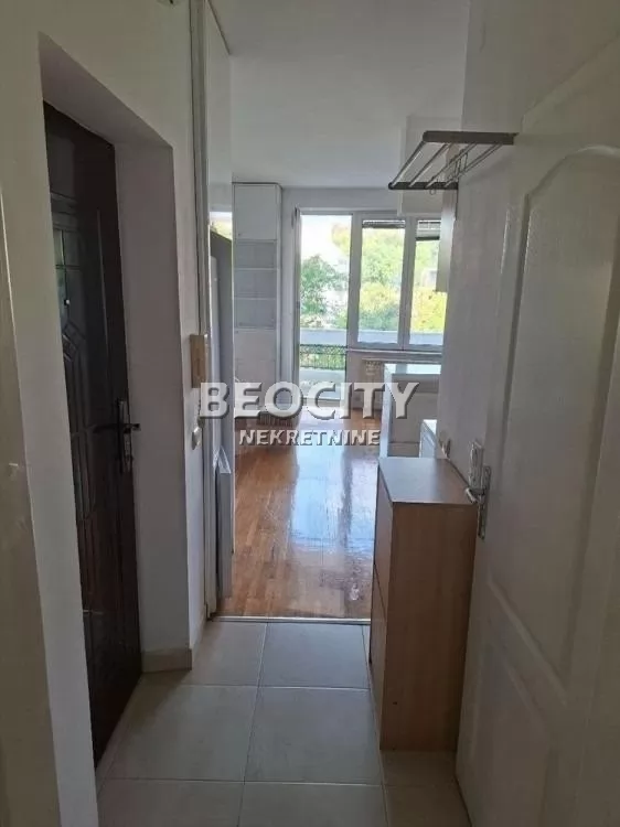 Dvosoban stan, 37 m2, Julino brdo, Petra Lubarde ID: 124464 6