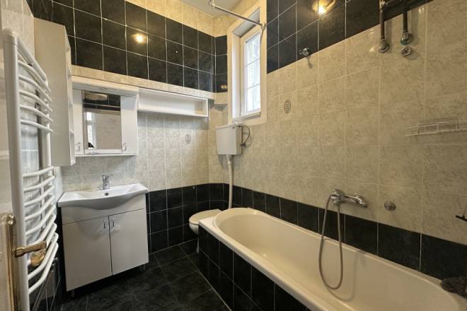 Komforan 2 0 stan na Dedinju  kod Hajd parka  59m2 4