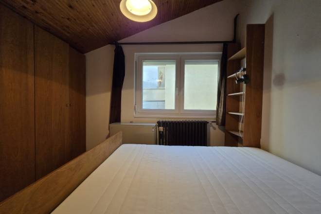 Prostran 3 5 stan u kući kod Olimpa  garaža  102m2 5