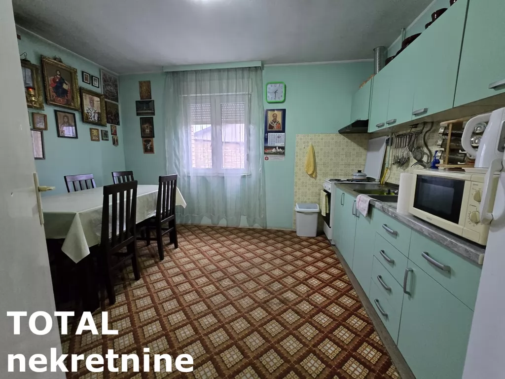 Kuca,VETERNIK,CENTAR,kv: 204.00, € 189500, ID: 3091515 7