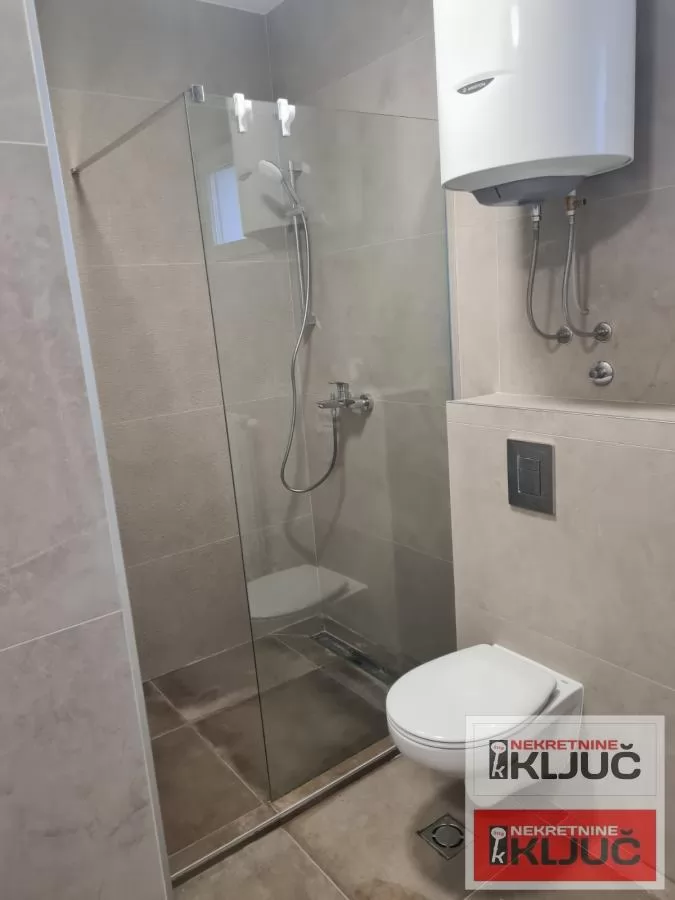 TELEP IZDAJE SE MODERNO OPREMLJENA GARSONJERA 11