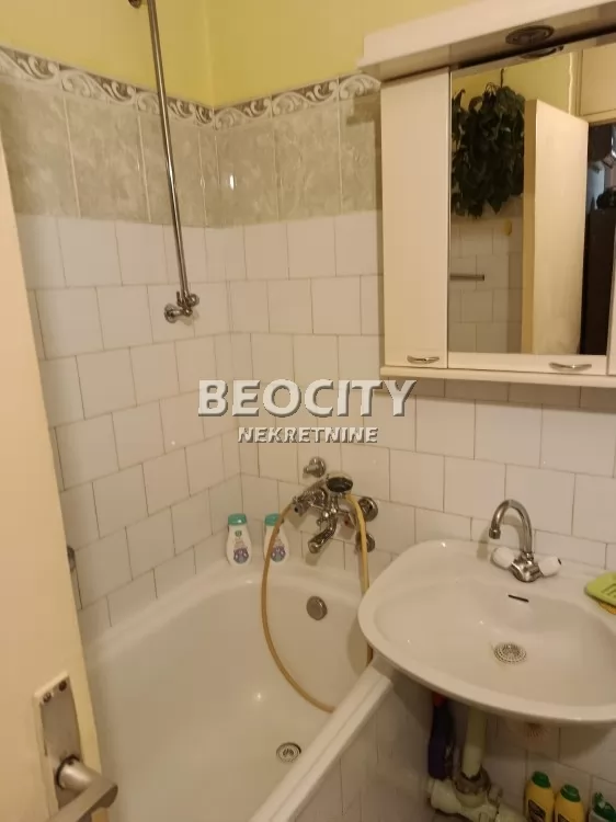 Dvosoban stan, 64 m2, Novo naselje, Bate Brkića ID: 126953 7