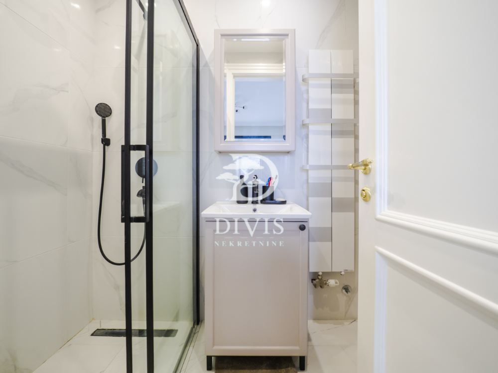 Lux 4 0 penthaus na Zvezdari  Lion 130m2  namešten 5