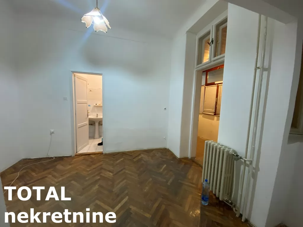 Stan,NOVI SAD,CENTAR,kv: 21.00, € 90000, ID: 1101959 4