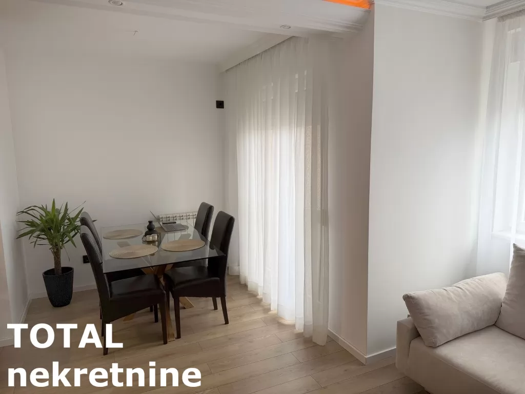 Stan,NOVI SAD,CENTAR,kv: 83.00, € 269000, ID: 1101934 4