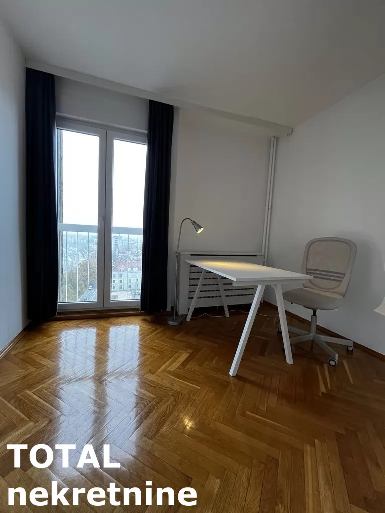 Stanovi,NOVI SAD,CENTAR,kv: 59.00, € 800, ID: 9189870 6