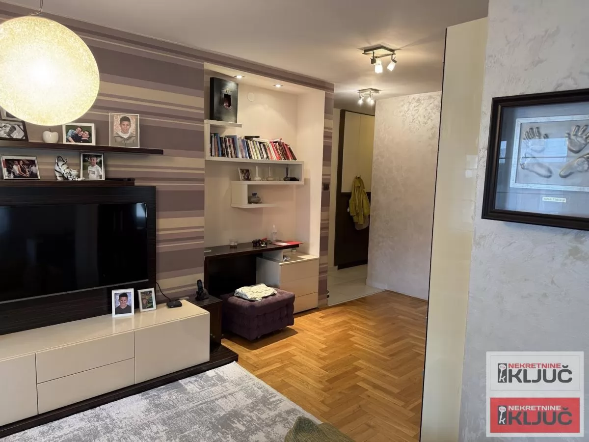 GRBAVICA, 67m2, Trosoban, Namešten 6