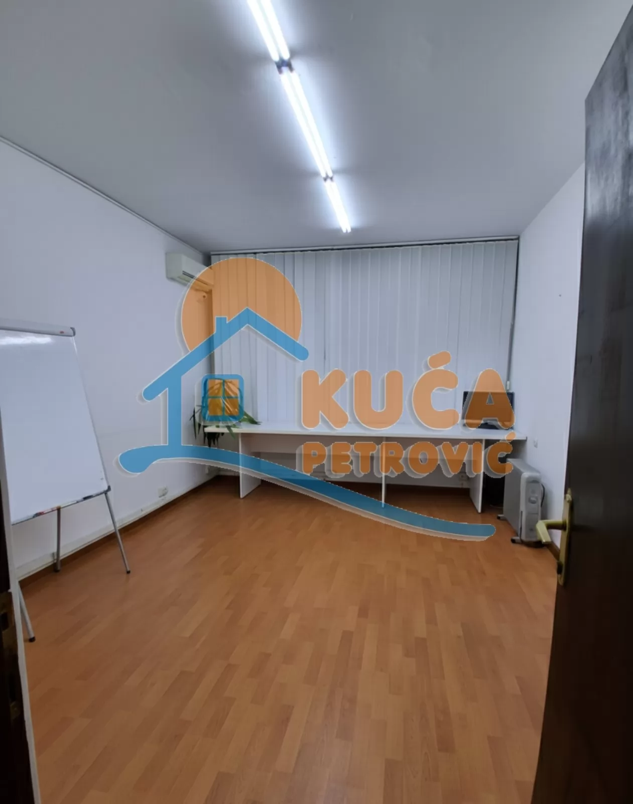 Lokal, 94 m2, Medijana, Jovana Ristića ID: i-015449 3