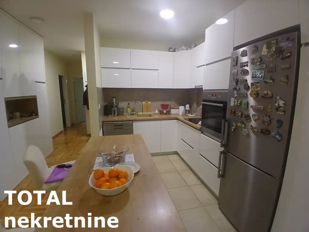 Stan,NOVI SAD,NOVA DETELINARA,kv: 92.00, € 270000, ID: 1101933 15