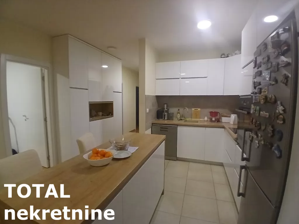 Stan,NOVI SAD,NOVA DETELINARA,kv: 92.00, € 270000, ID: 1101933 17