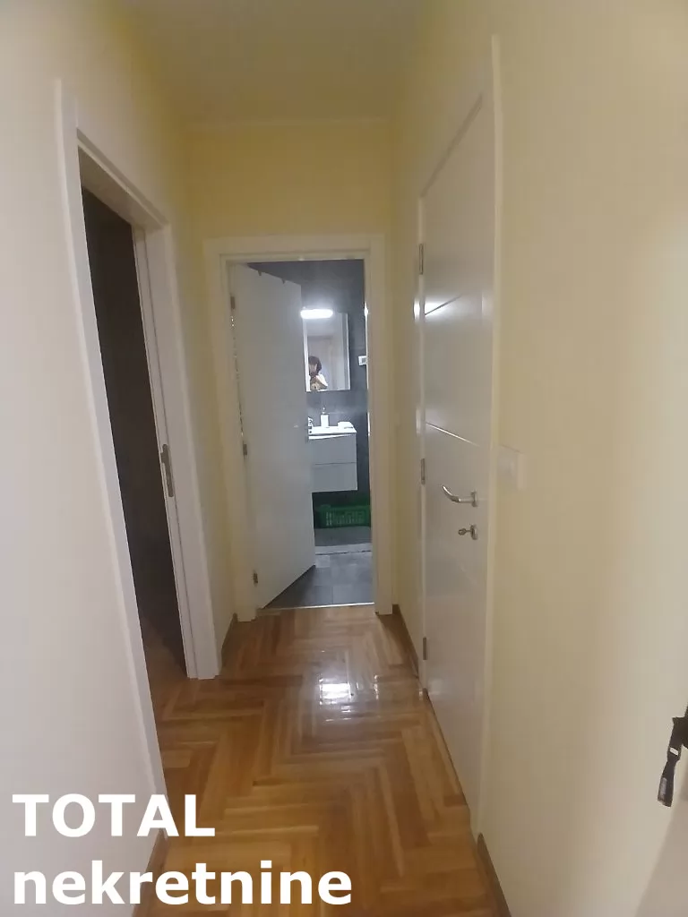 Stan,NOVI SAD,NOVA DETELINARA,kv: 92.00, € 270000, ID: 1101933 18