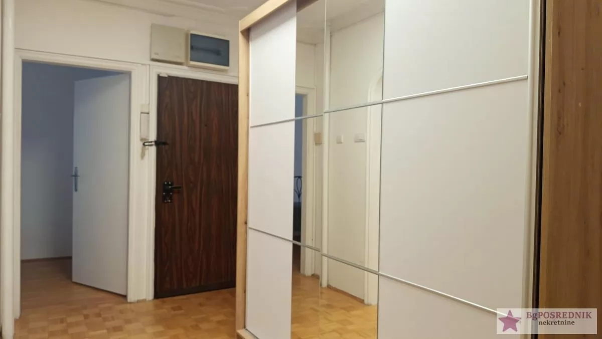 Zvezdara, Konjarnik, Deset avijatičara, 52m2 4