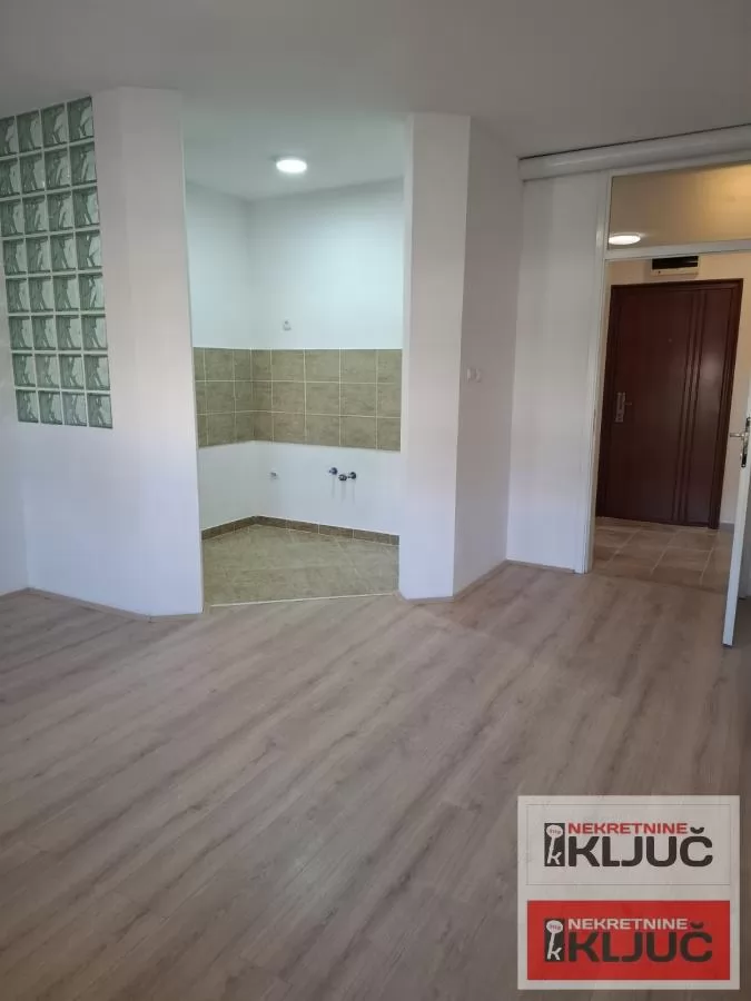 KEJ, 34m2, Jednosoban može Jednoiposoban 2