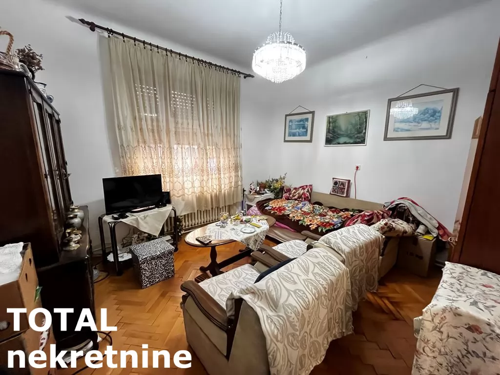 Kuca,NOVI SAD,ADAMOVIĆEVO NASELJE,kv: 280.00, € 380000, ID: 3091102 7