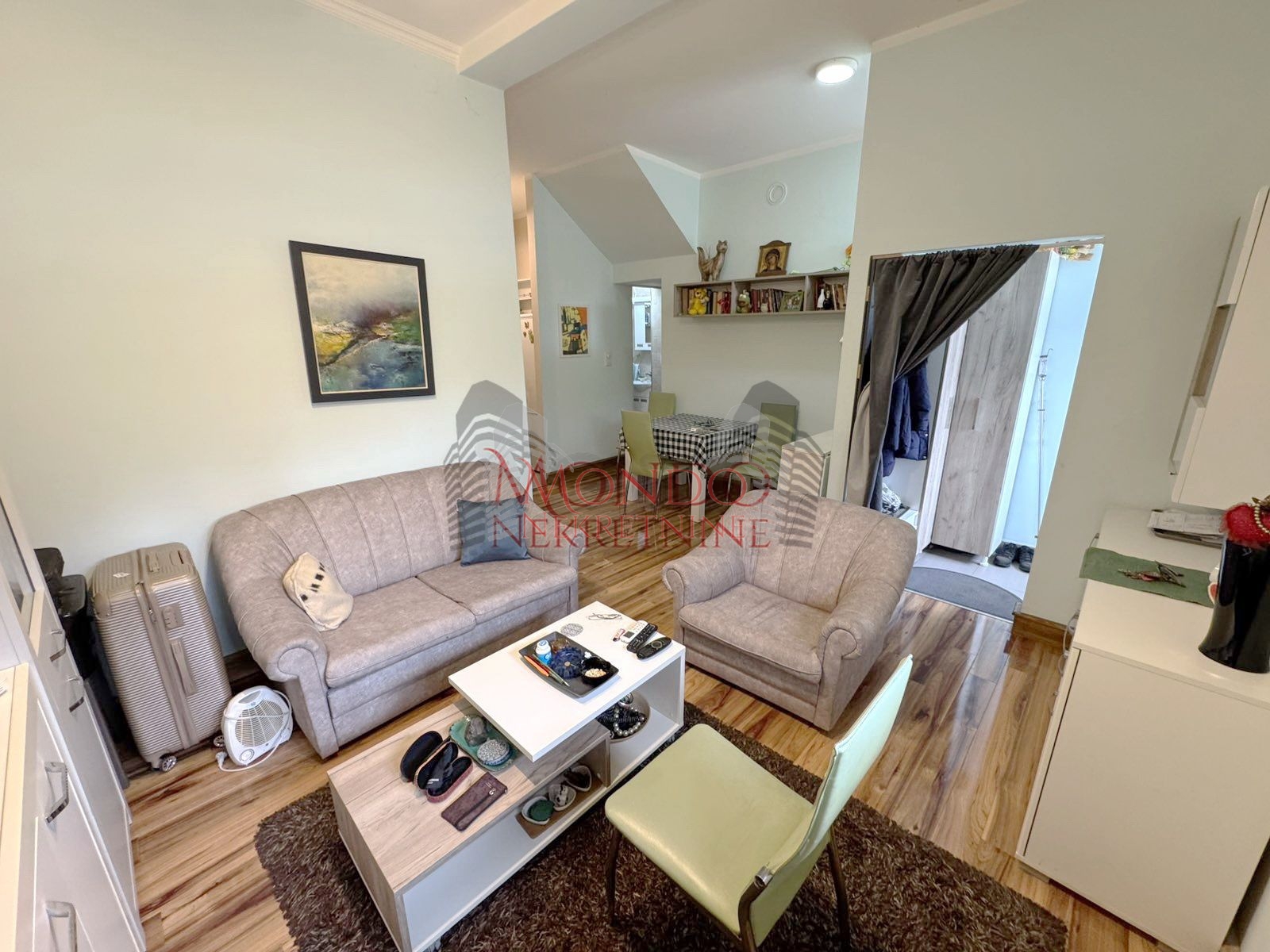 Jednoiposoban stan u prizemlju kuce sa posebnim ulazom, TA! 2