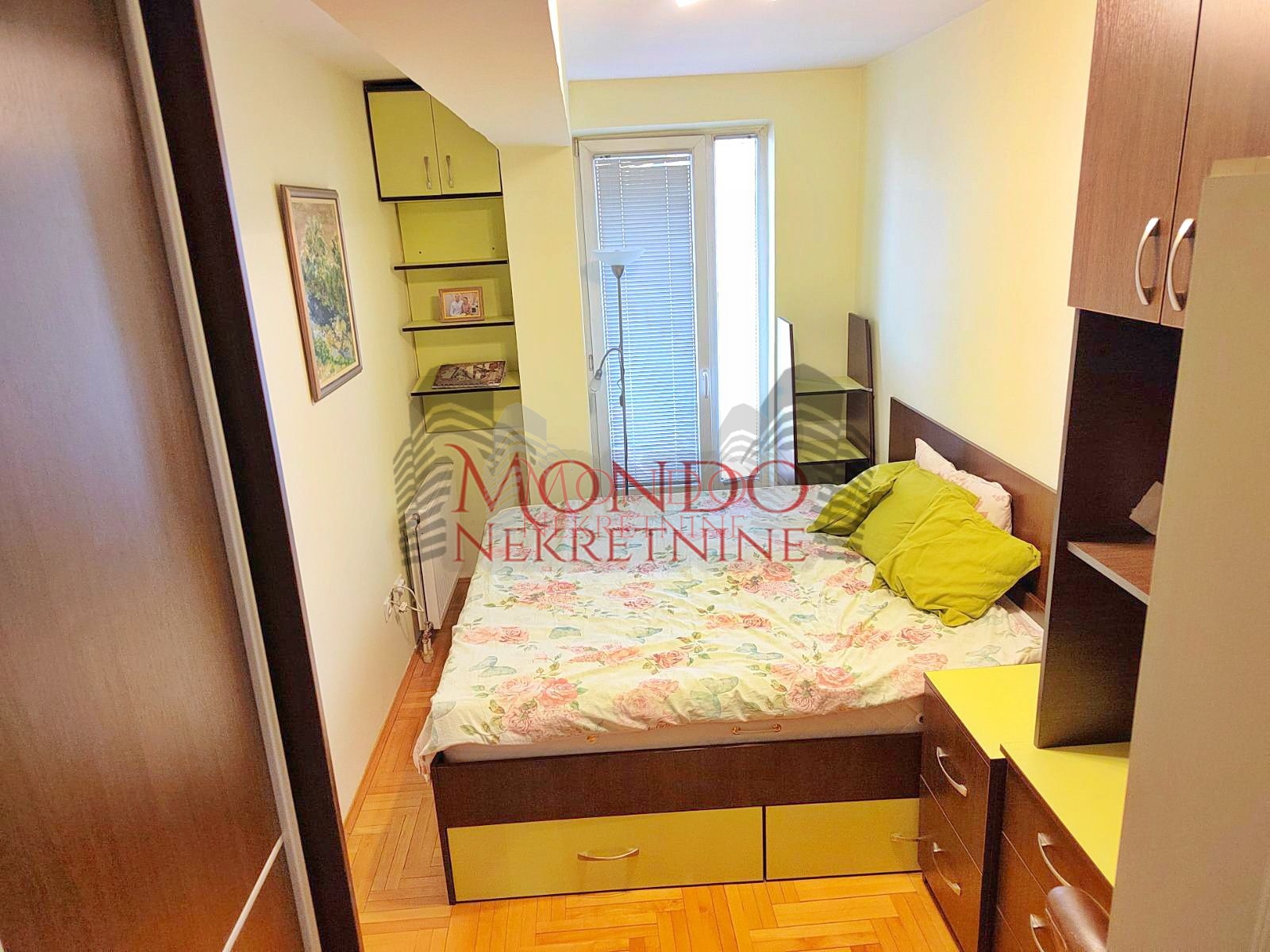 Dvosoban stan na Paliluli 5