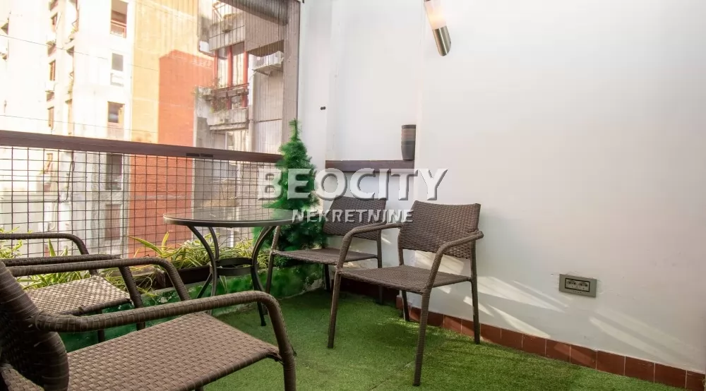 Trosoban stan, 70 m2, Banjica, Bulevar oslobođenja ID: 126875 16