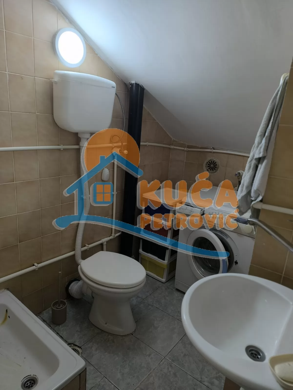 Dvosoban stan, 50 m2, Vojna bolnica, Bulevar dr Zorana ID: i-015462 7