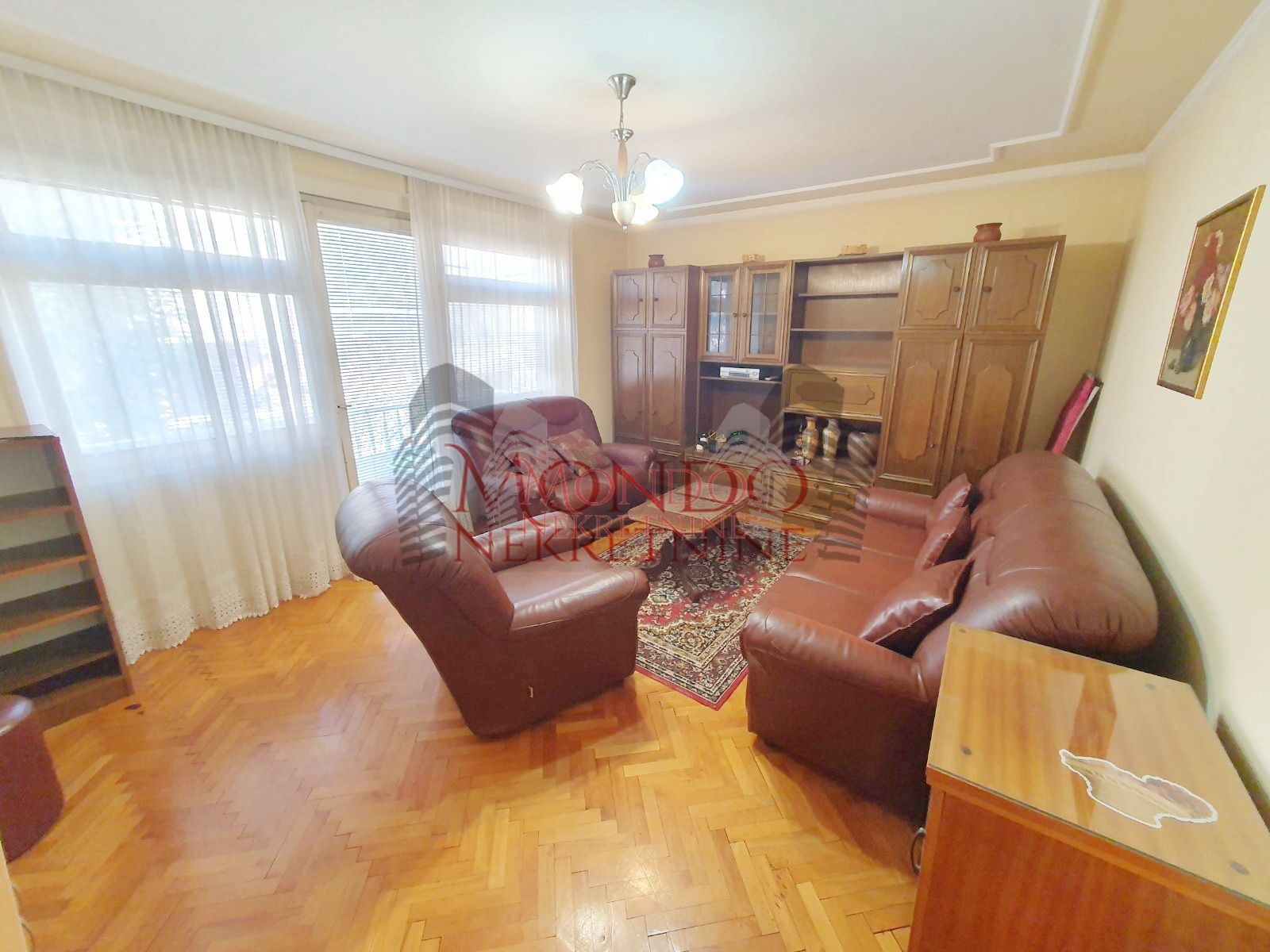 Dvoiposoban stan na Palili 1