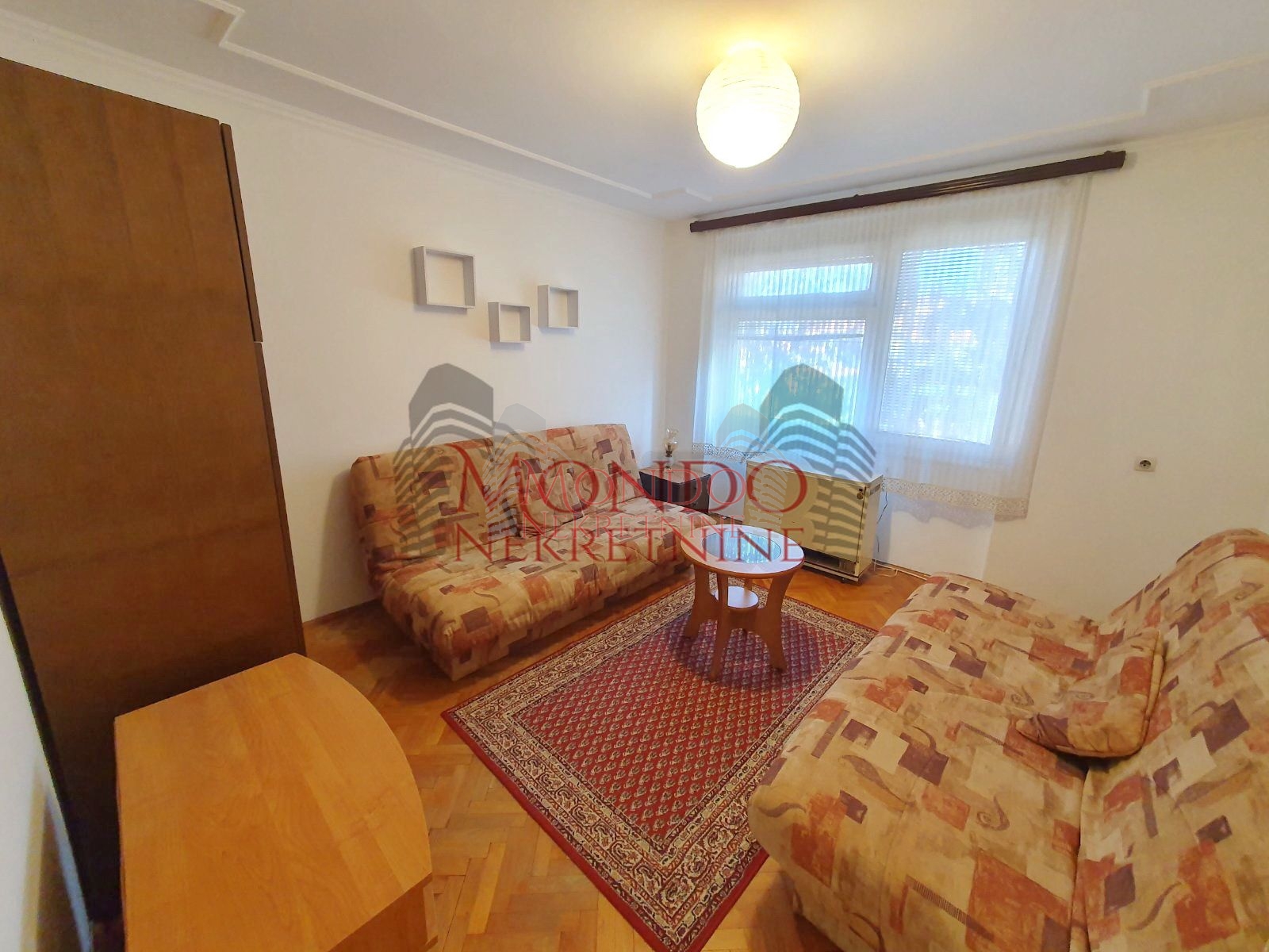 Dvoiposoban stan na Palili 4