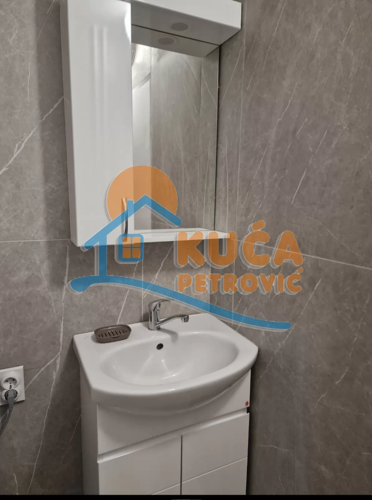 Trosoban stan, 66 m2, Palilula, Čarnojevića ID: i-015460 12