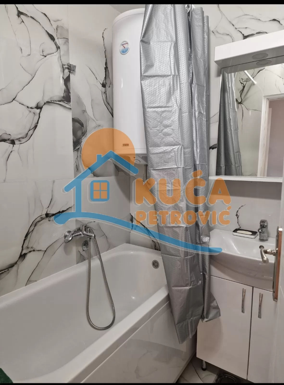 Trosoban stan, 66 m2, Palilula, Čarnojevića ID: i-015460 13