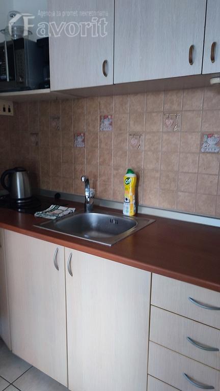 KLINICKI CENTAR, VISEGRADSKA, 30m2 4