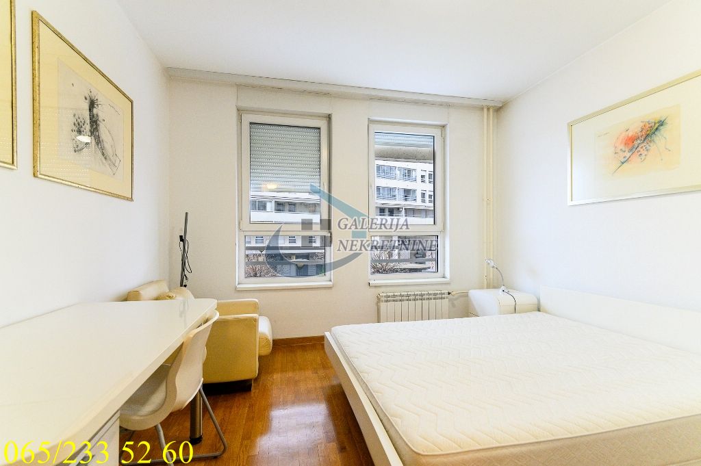 Novi Beograd  Belville   Jurija Gagarina 56m2 9