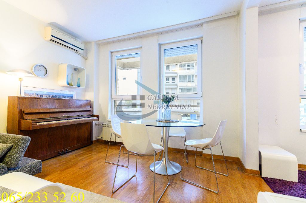 Novi Beograd  Belville   Jurija Gagarina 56m2 5