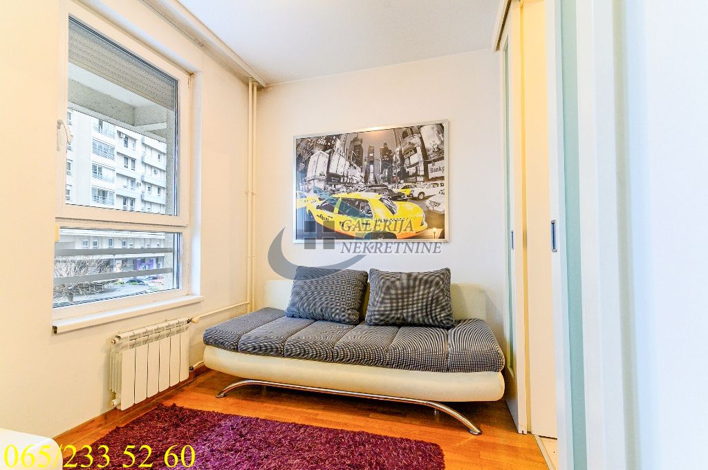 Novi Beograd  Belville   Jurija Gagarina 56m2 8